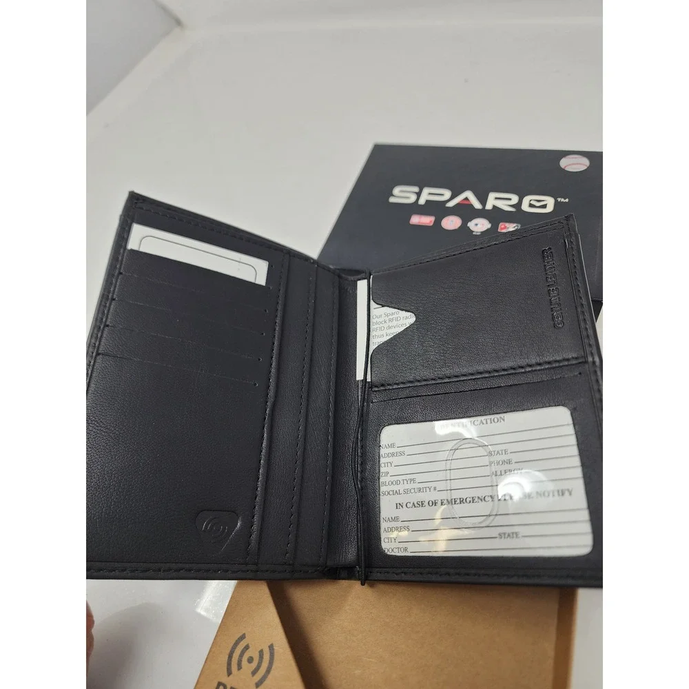 Sparo Mens Seattle Mariners Bifold Wallet Black Leather Relaxed Gift Set Size OS